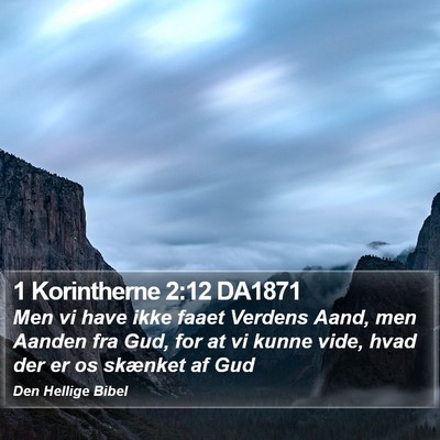 1 Korintherne 2:12 DA1871 Bible Verse Image